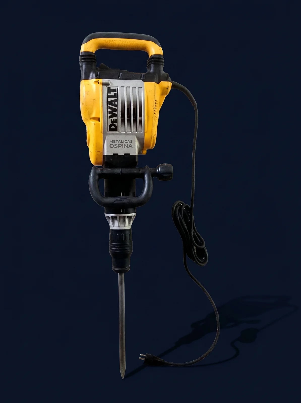 Taladro Demoledor de Piso Mediano DeWalt 25901 — alquiler en Cali y Valle del Cauca
